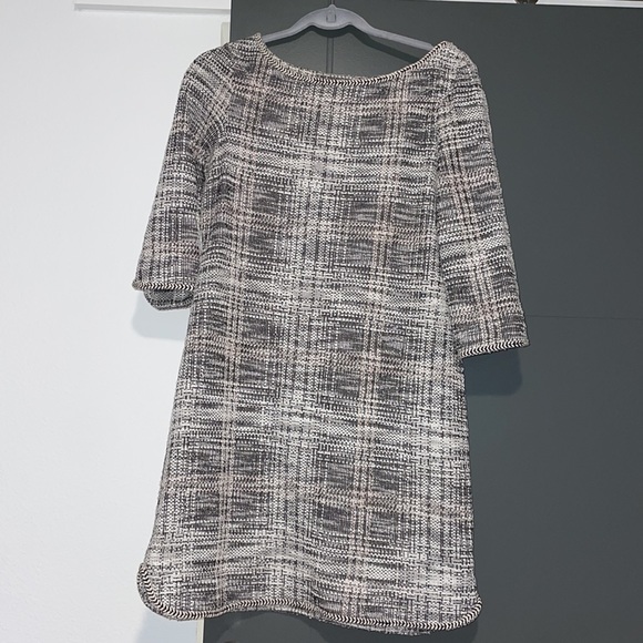 Max Studio size M “stitched” dress - Picture 2 of 3